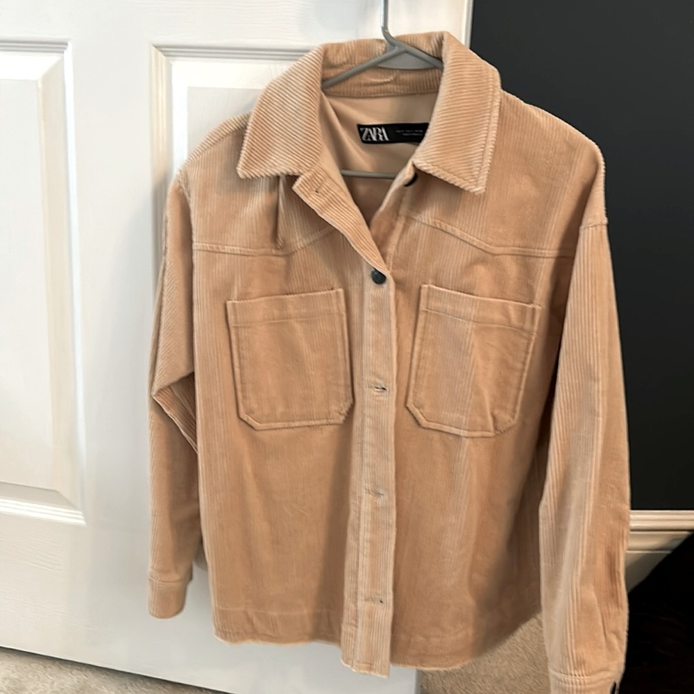 Zara corduroy shirt in mint condition